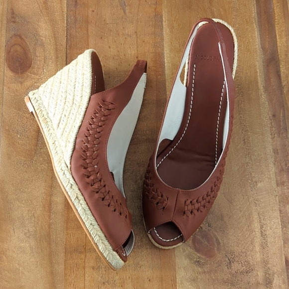 NICOLE FARHI Shoes - FINAL SALE 🆕🌿NICOLE FARHI ESPADRILLES🌿